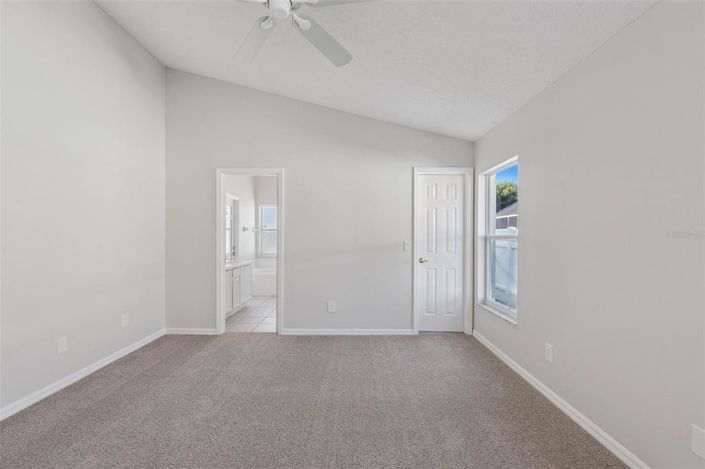 Image No.13-4 Bed Property for sale