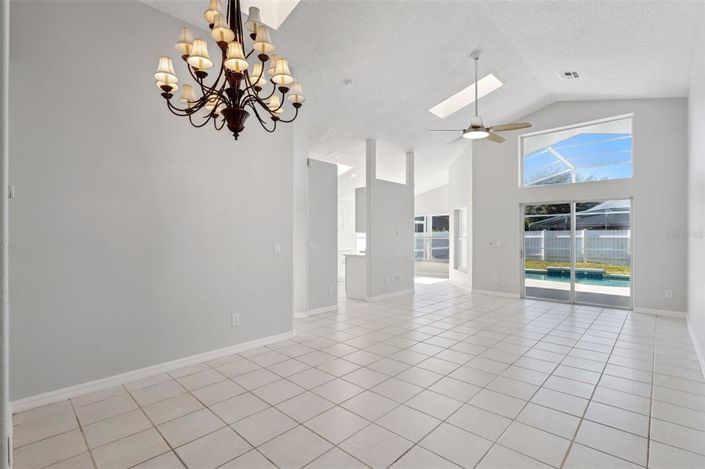 Image No.3-4 Bed Property for sale