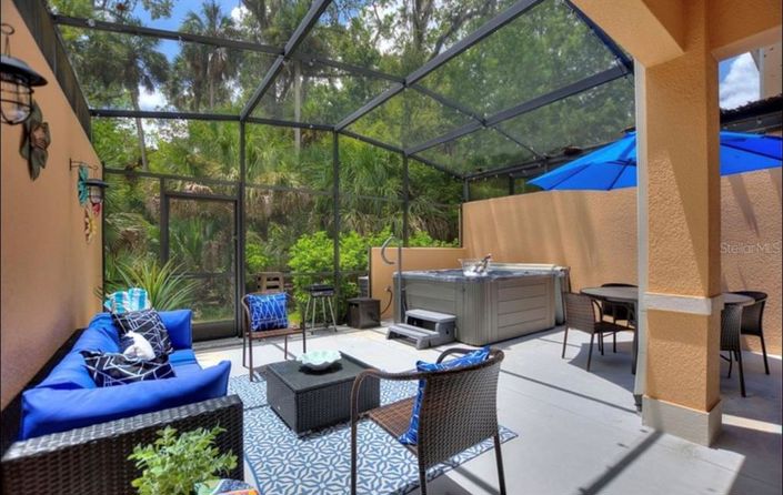 Image No.2-2 Bed Townhouse for sale