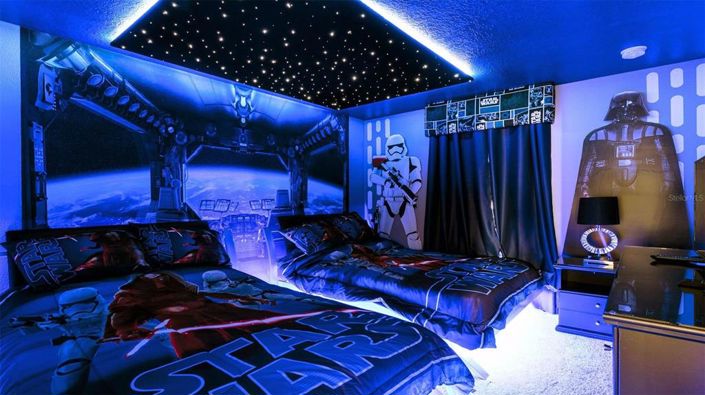 Image No.11-5 Bed Property for sale