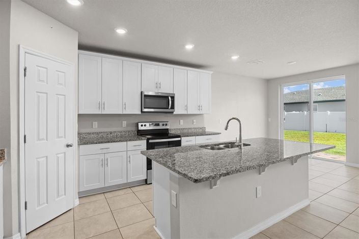 Image No.19-4 Bed Property for sale