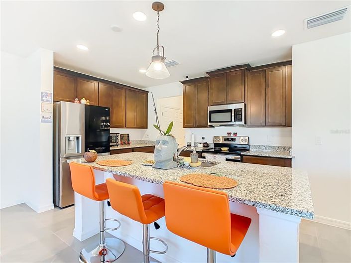 Image No.13-5 Bed Property for sale