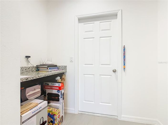 Image No.20-5 Bed Property for sale