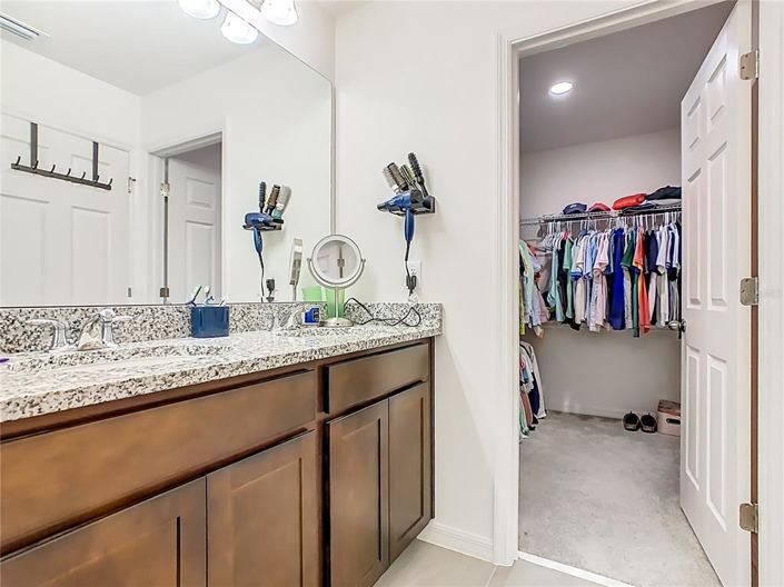 Image No.25-5 Bed Property for sale