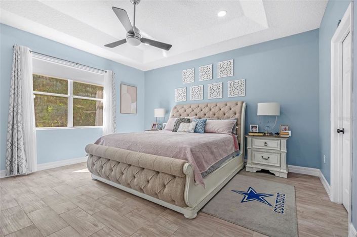 Image No.20-4 Bed Property for sale