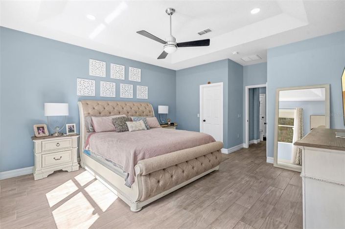 Image No.21-4 Bed Property for sale