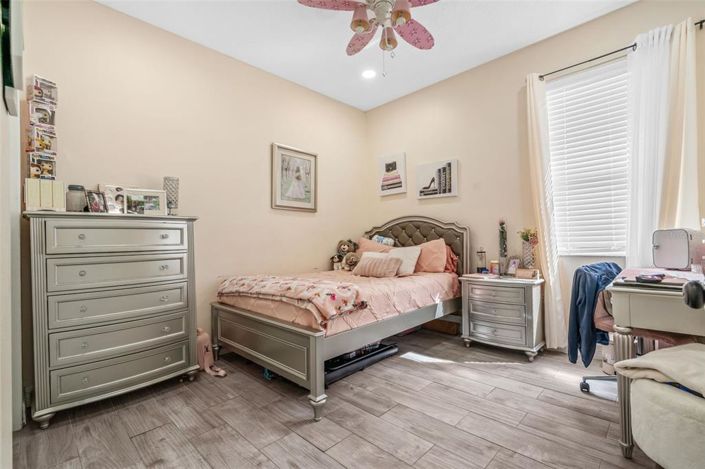 Image No.27-4 Bed Property for sale