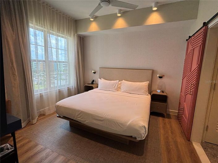 Image No.21-2 Bed Property for sale