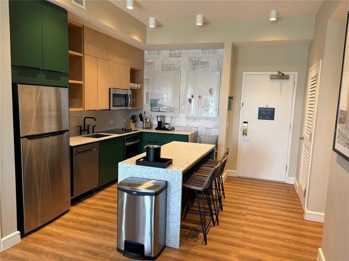 Image No.6-2 Bed Property for sale