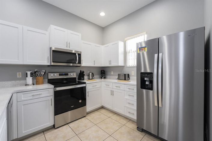 Image No.8-4 Bed Property for sale