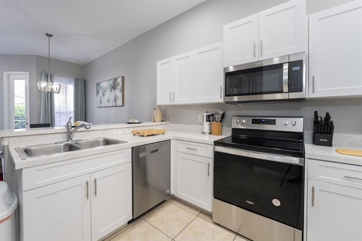 Image No.9-4 Bed Property for sale