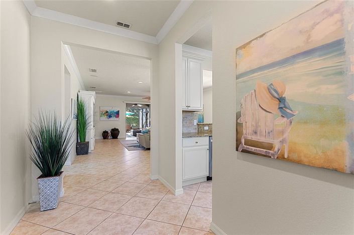 Image No.17-3 Bed Property for sale