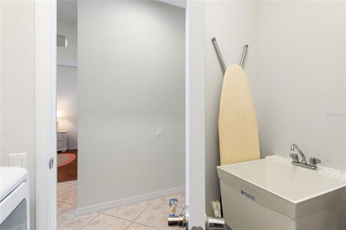 Image No.47-3 Bed Property for sale