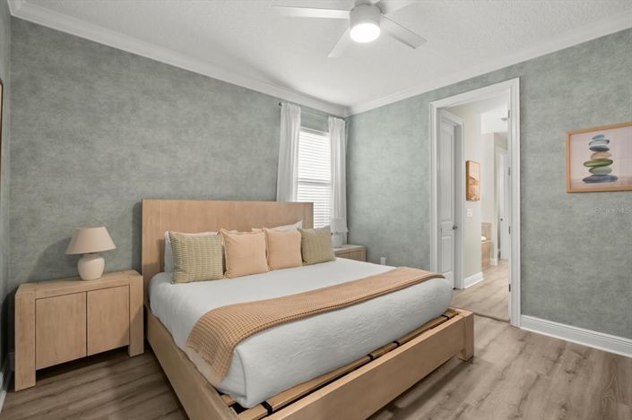 Image No.23-9 Bed Property for sale