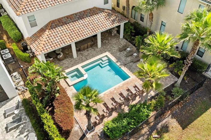 Image No.57-9 Bed Property for sale