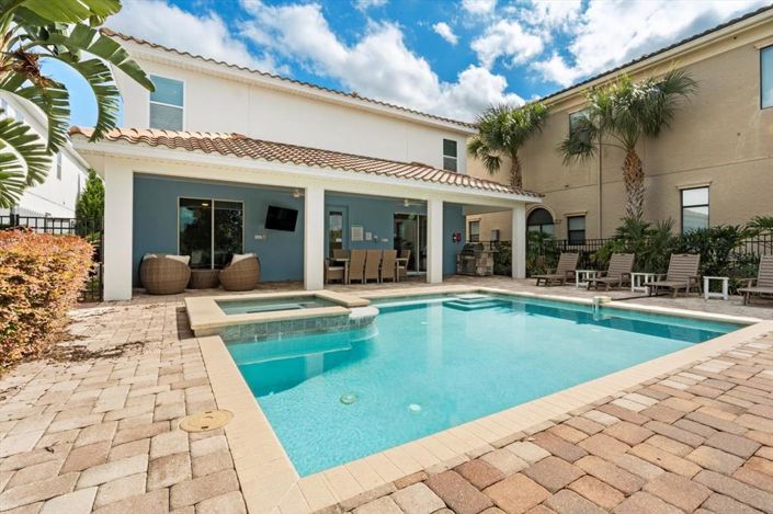 Image No.59-9 Bed Property for sale