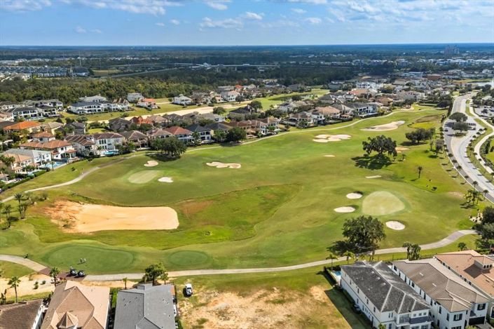 Image No.65-9 Bed Property for sale