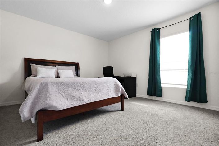 Image No.16-4 Bed Property for sale