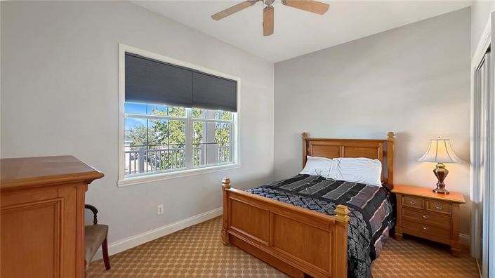 Image No.28-3 Bed Property for sale