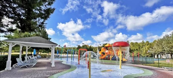 Image No.35-3 Bed Townhouse for sale