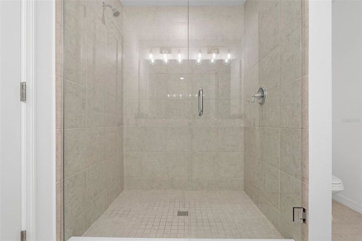 Image No.28-3 Bed Townhouse for sale