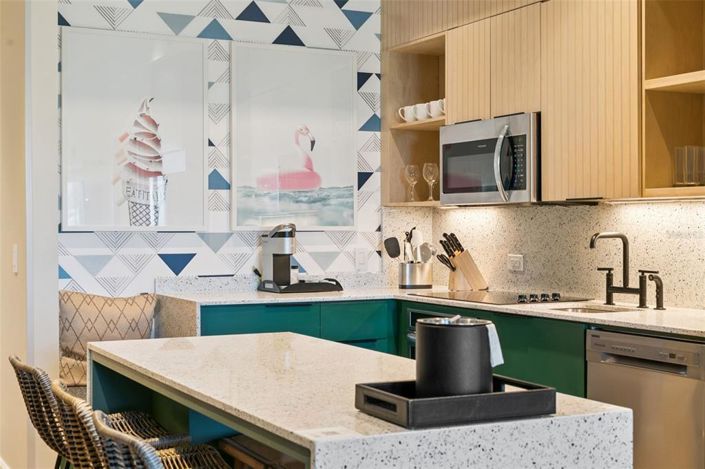 Image No.17-1 Bed Property for sale