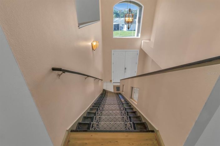 Image No.25-4 Bed Property for sale