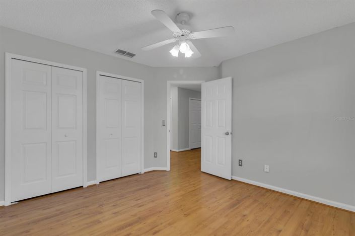 Image No.26-4 Bed Property for sale