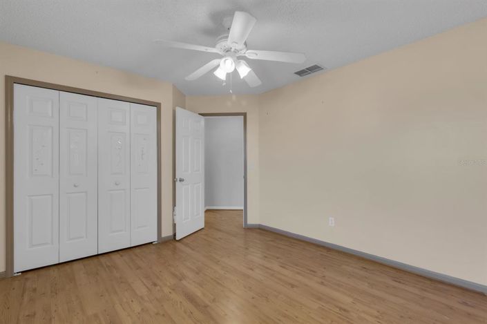 Image No.37-4 Bed Property for sale