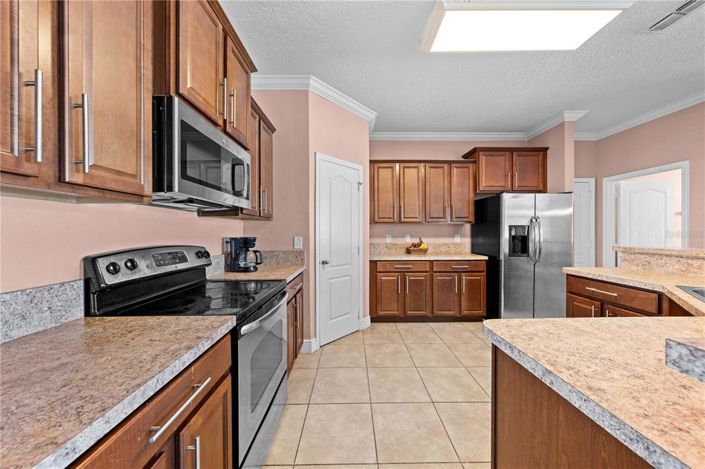 Image No.18-4 Bed Property for sale