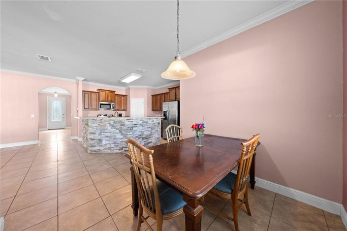 Image No.30-4 Bed Property for sale