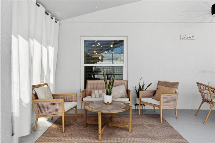 Image No.43-4 Bed Property for sale