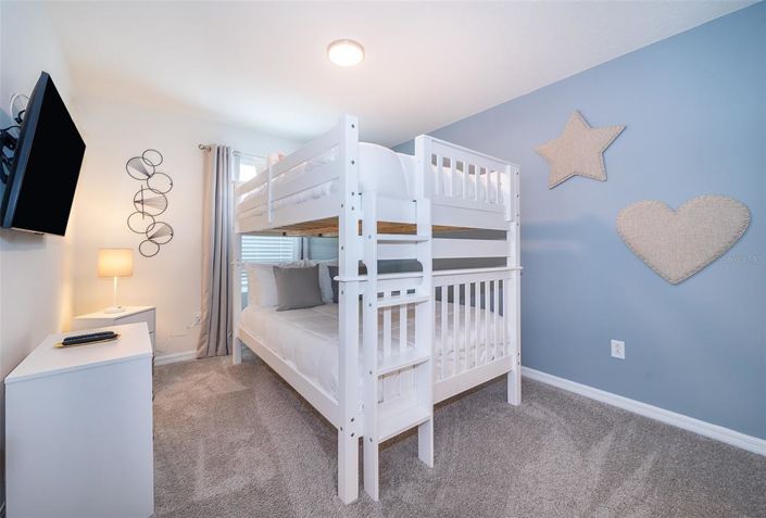 Image No.12-4 Bed Townhouse for sale