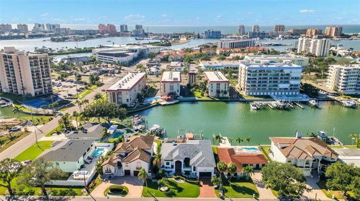 Image No.31-4 Bed Property for sale