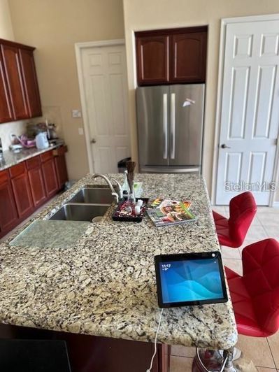 Image No.8-5 Bed Property for sale