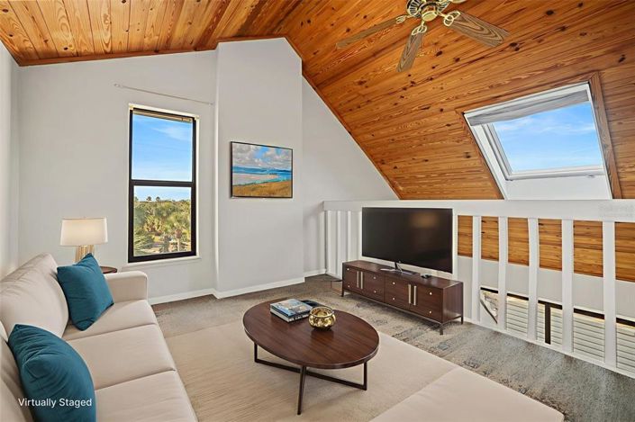 Image No.23-2 Bed Townhouse for sale