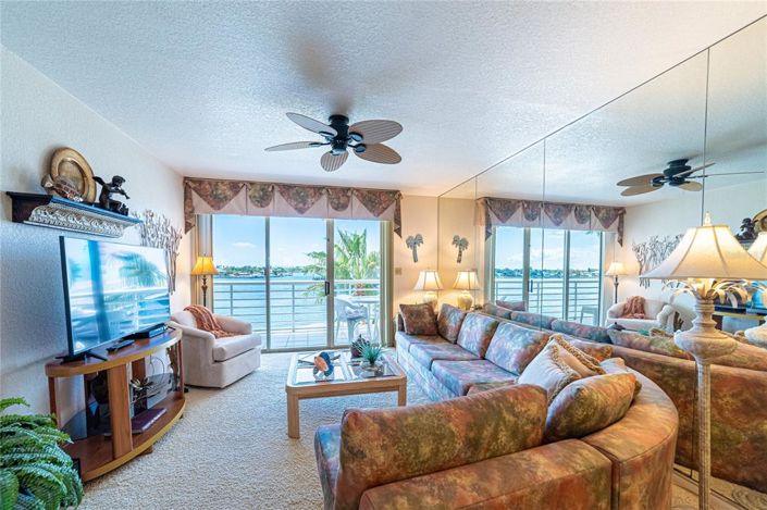 Image No.4-Propriété de 2 chambres à vendre à Floride