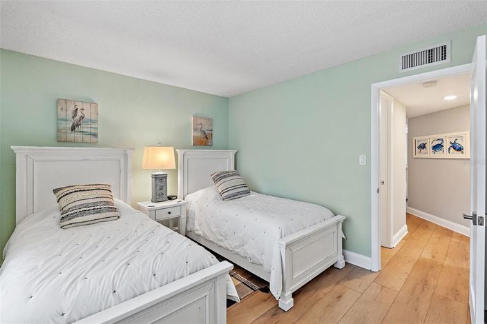 Image No.16-2 Bed Property for sale