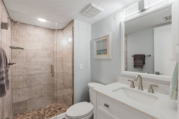 Image No.18-2 Bed Property for sale