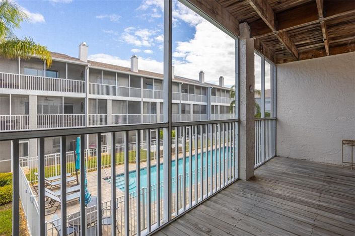 Image No.22-3 Bed Townhouse for sale