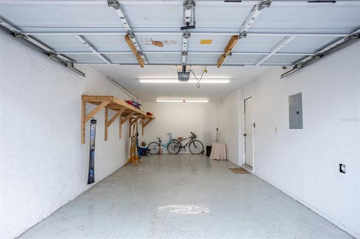 Image No.55-3 Bed Townhouse for sale