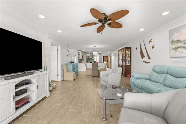 Image No.20-2 Bed Property for sale