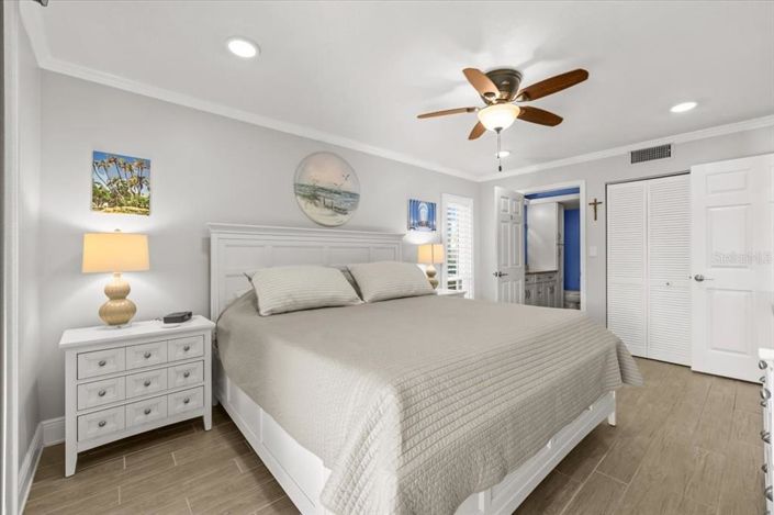 Image No.22-2 Bed Property for sale