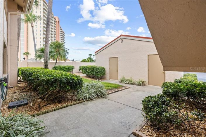 Image No.46-2 Bed Property for sale