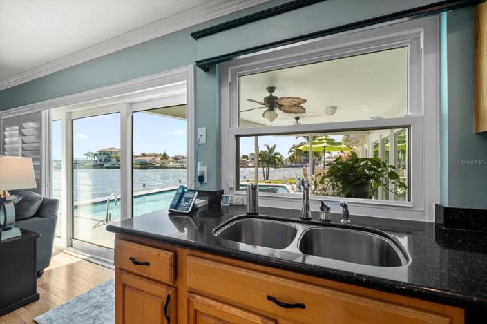 Image No.13-Propriété de 4 chambres à vendre à Floride