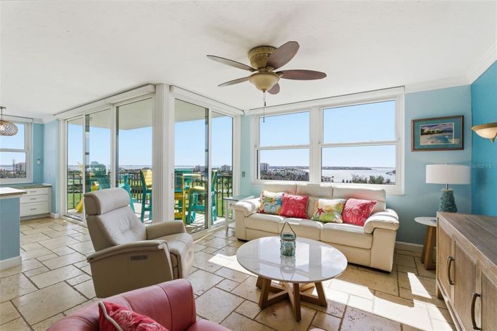 Image No.17-2 Bed Property for sale