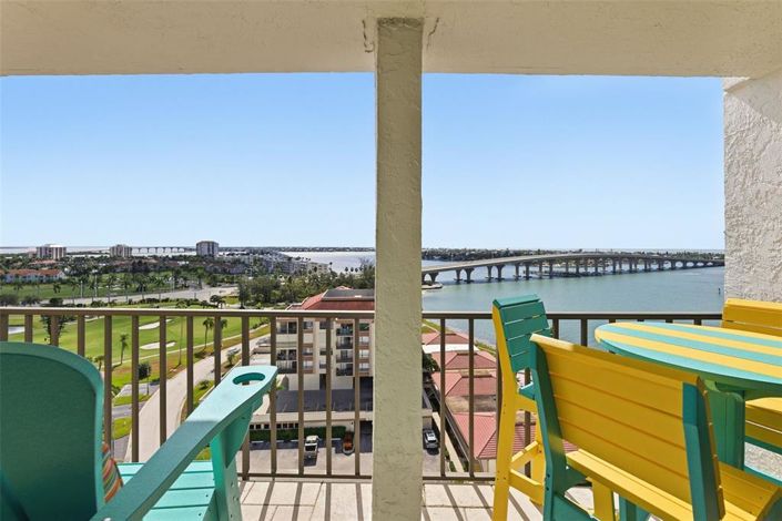 Image No.33-2 Bed Property for sale