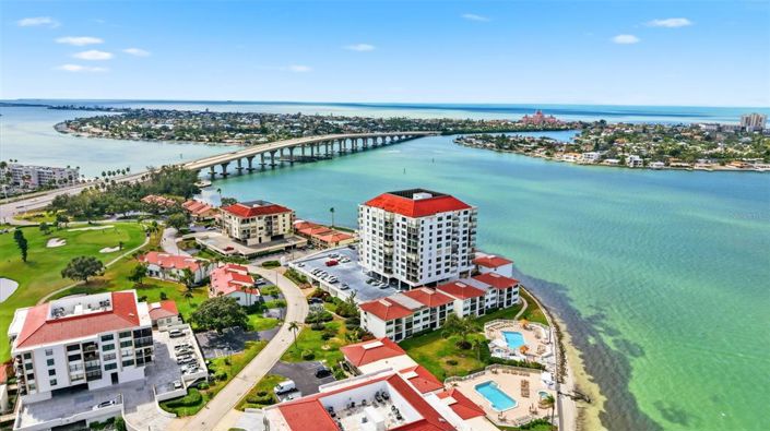 Image No.37-2 Bed Property for sale