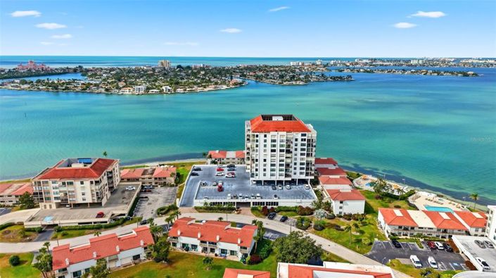 Image No.39-2 Bed Property for sale