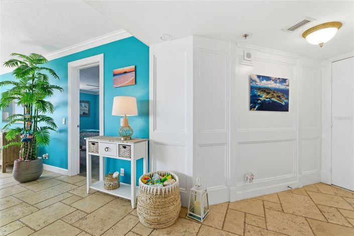 Image No.8-2 Bed Property for sale